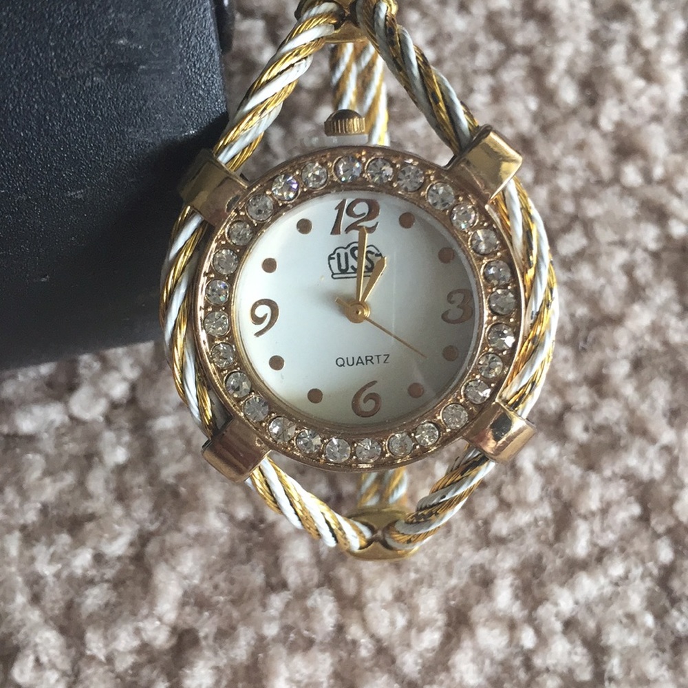 Unique gold cuff watch